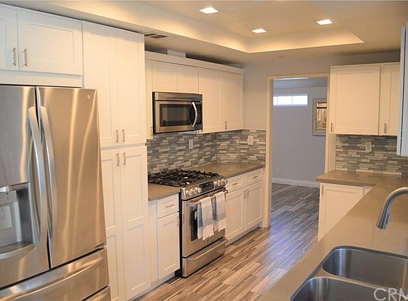 3rd image of 7831 Rose Ct