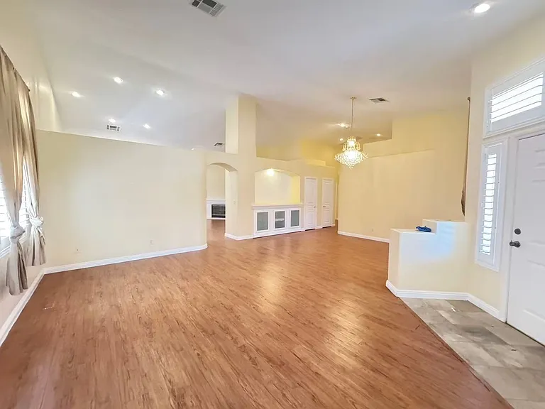 3725 Climbing Rose St — Photo 4