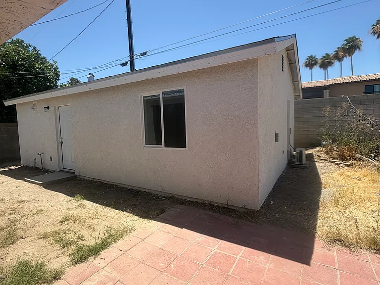 73115 Guadalupe Ave — Photo 2