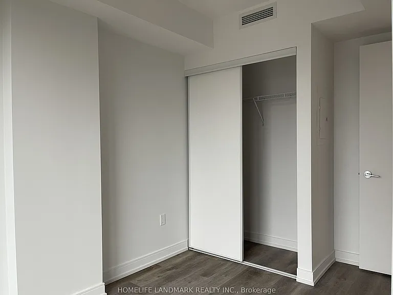 1 Jarvis St #333 — Photo 19