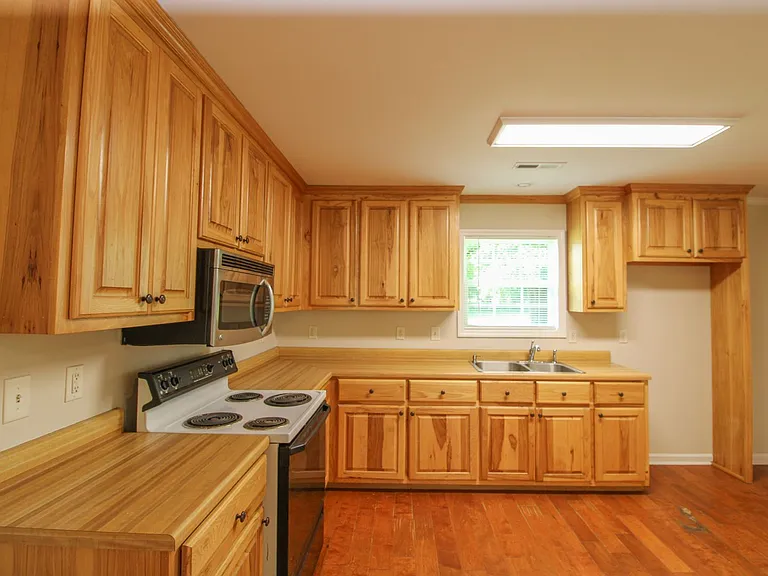 210 Wood St — Photo 12