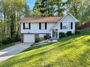 1409 Geneva Cir, Morristown, TN 37813