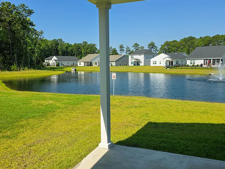427 McGarry Dr — Photo 6