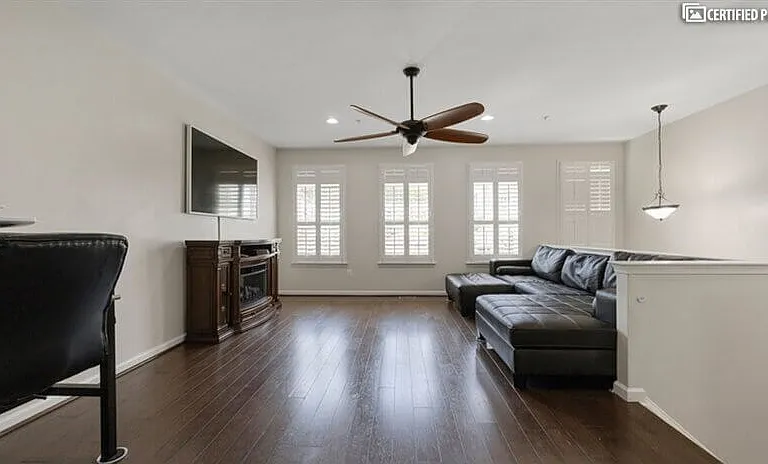 Plenty of natural light.