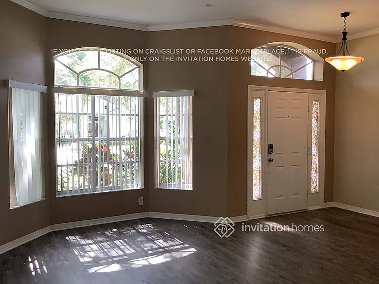 3715 Eaglewood St — Photo 2