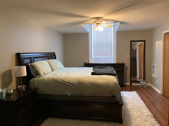 5th image of 24030 W Lockport St Ste 200