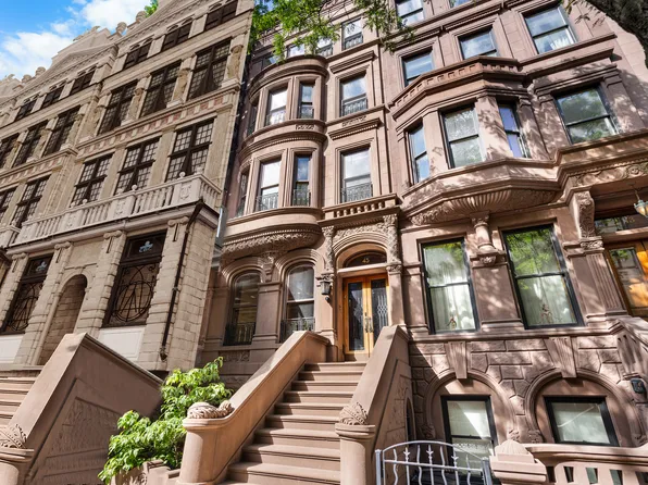 45 West 70th Street image 1 of 17