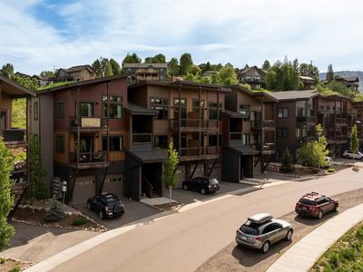 320 Fox Springs Cir #302, Steamboat Springs, CO, 80487