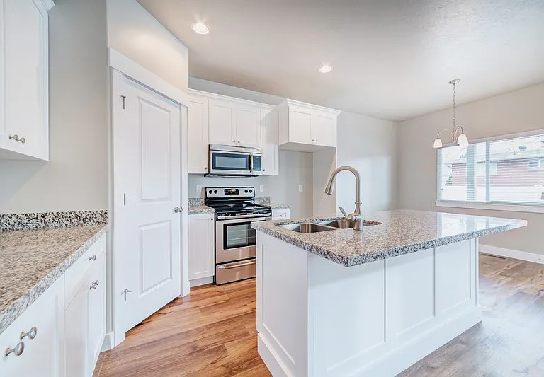 1159 S 225 E — Photo 7