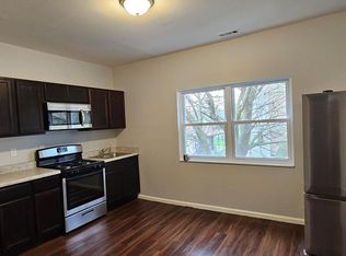 8457 S Brandon Ave #2, Chicago, IL 60617