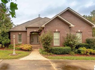 371 Eagle Lake Dr, Benton, KY 42025
