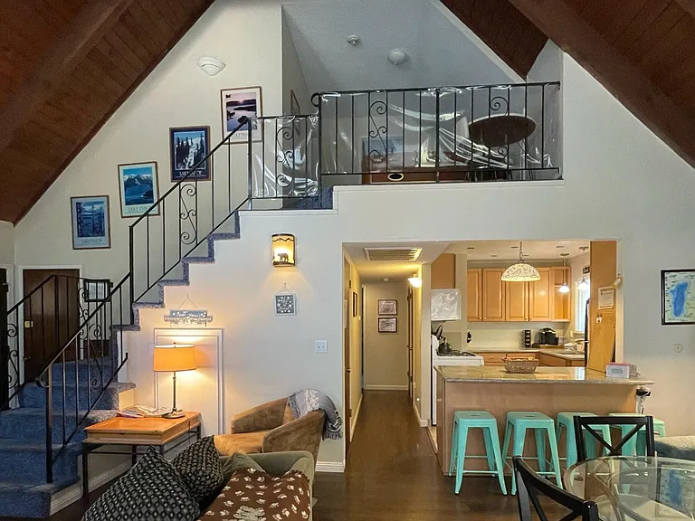 1413 Friant Dr — Photo 12