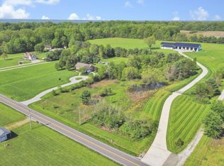 5764 Gale Rd SW, Pataskala, OH 43062