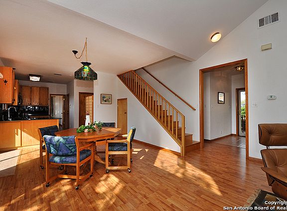5th image of 131 Flamingo Ct