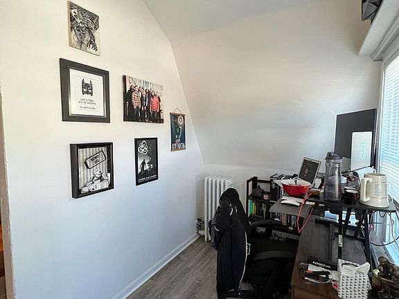5th image of 3354 W Cuyler Ave #2