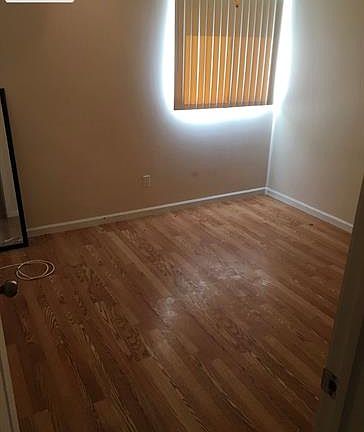 3rd image of 16160 Clarkson Dr