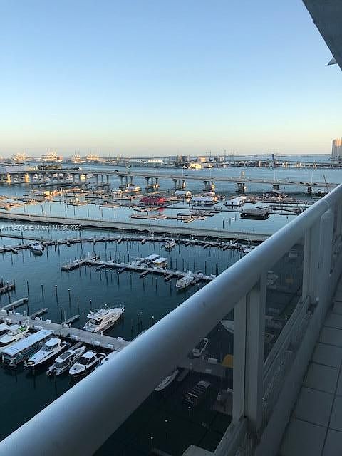 1st image of 1717 N Bayshore Dr APT 1931