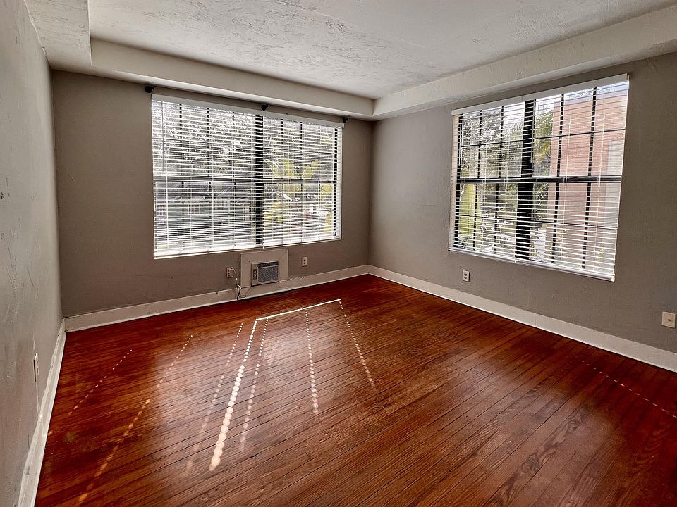 1st image of 1717 S Park Ave #10847921