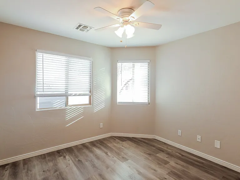 7625 S Athel Tree Dr — Photo 10