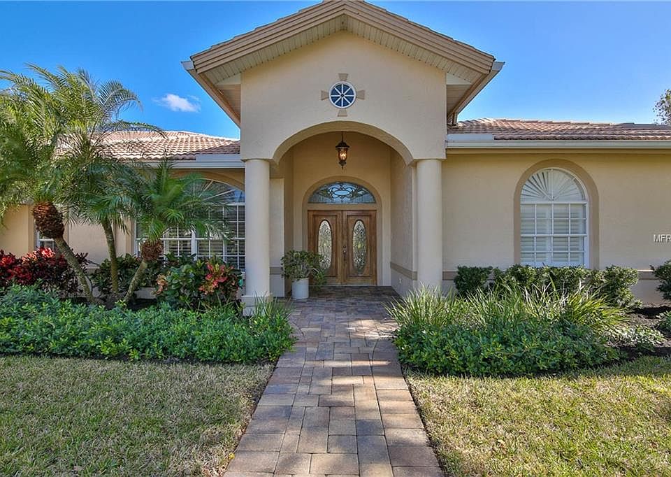 1st image of 8852 Wild Dunes Dr