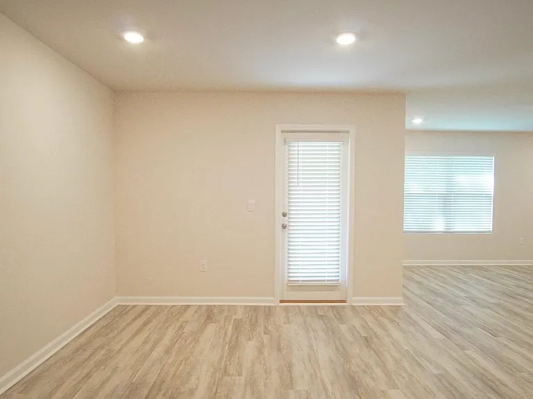 5120 Gaineswood Dr — Photo 19
