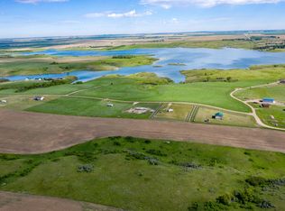 5029 12b St NW, Garrison, ND 58540