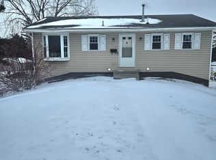 207 5th Ave NW, New Prague, MN 56071