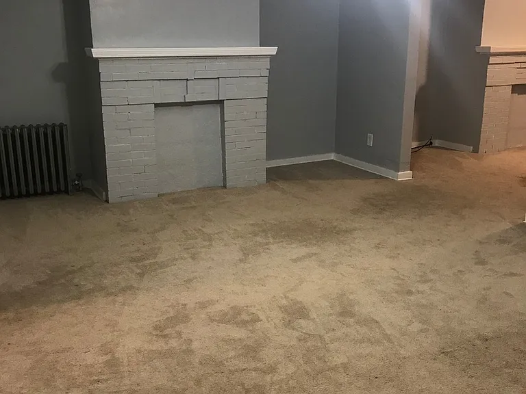109 Kenova St — Photo 6