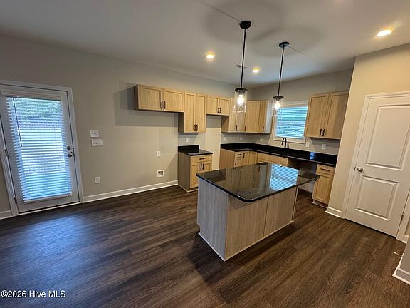 5th image of 132 Seaford Lane