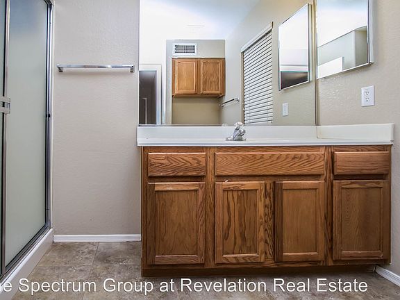 3rd image of 2308 E Arabian Dr