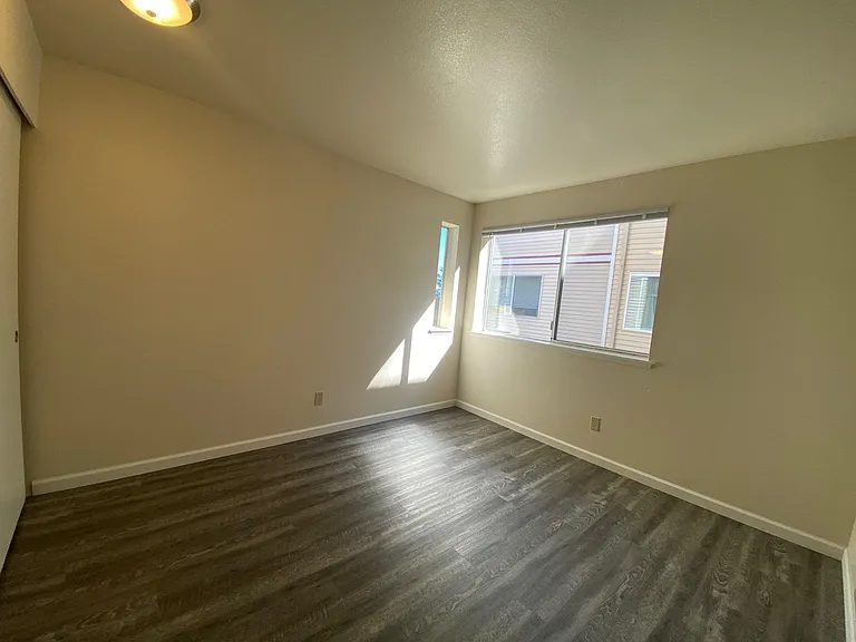 7017 35th Ave NE #204 — Photo 14