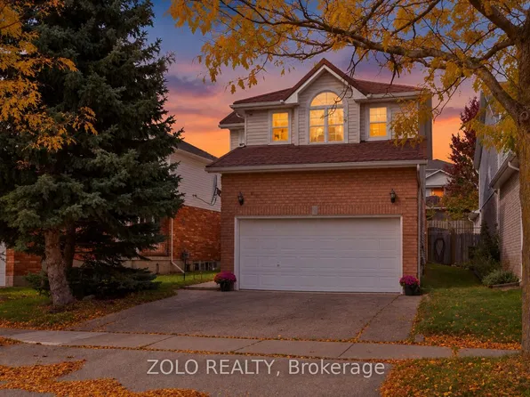 401 Hidden Creek Dr, Kitchener, ON N2N 3N2