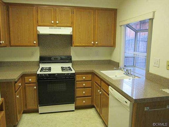 3rd image of 12356 Highgate Ave