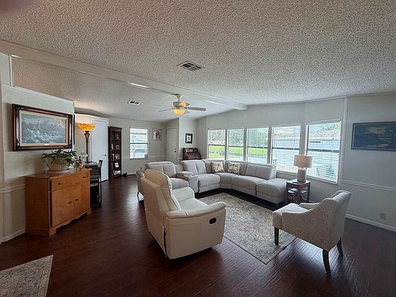 5th image of 1753 Indian Wells Ave #1095