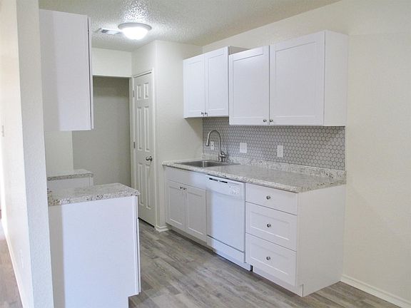 5th image of 10249 Maverick Dr