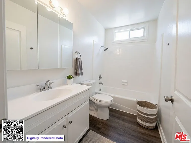 1208 W Adams Blvd #13 — Photo 7