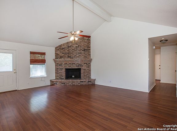 3rd image of 7802 Hawk Trail St