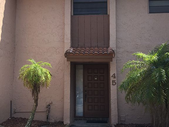 5th image of 45 Seville Cir