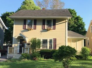275 Farmington Rd, Rochester, NY 14609