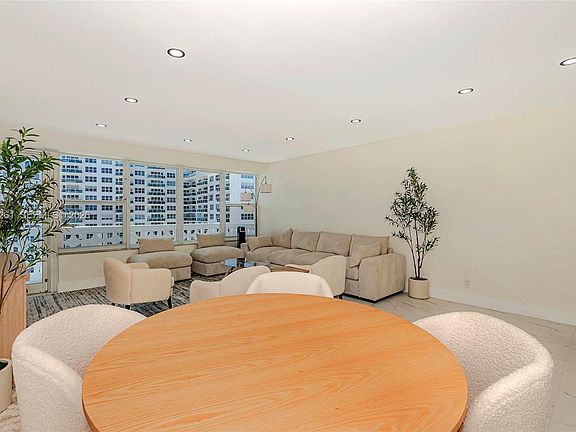 5th image of 4010 Galt Ocean Dr APT 1207