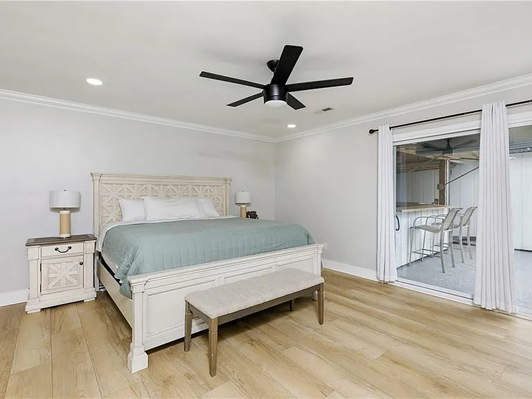 2201 Hunters Wood Way — Photo 19