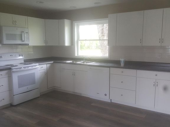 Renovated kitchen and all new appliances