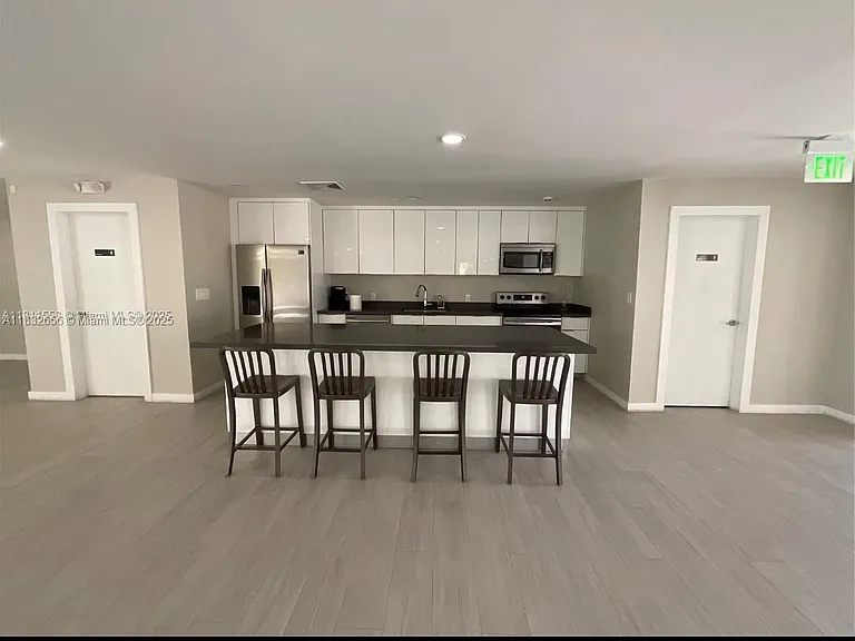 8075 SW 107th Ave #111 — Photo 29