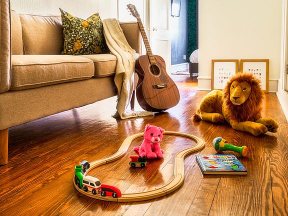 5th image of 715 Grandin Rd