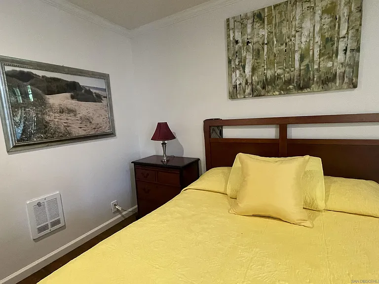 2510 Torrey Pines Rd #413 — Photo 13
