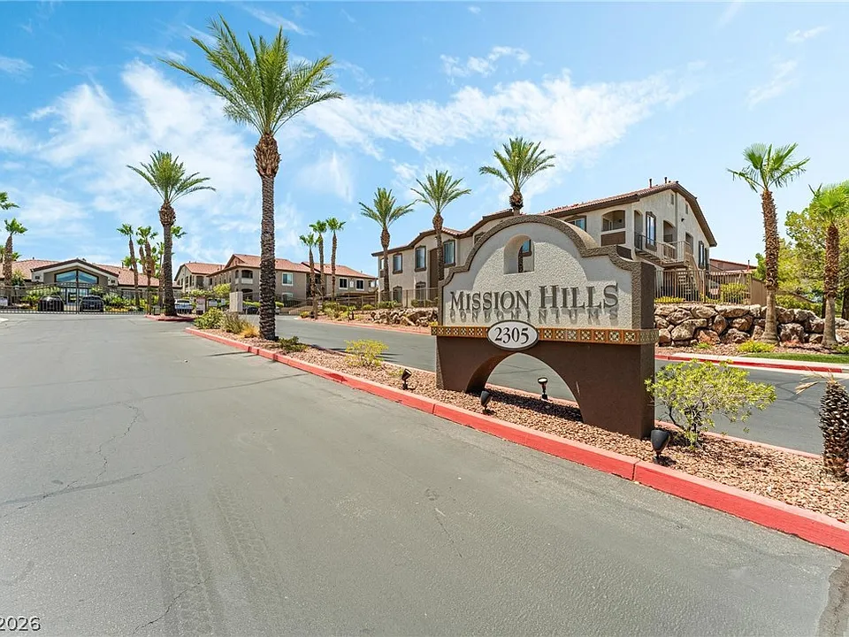 2305 W Horizon Ridge Pkwy #1922