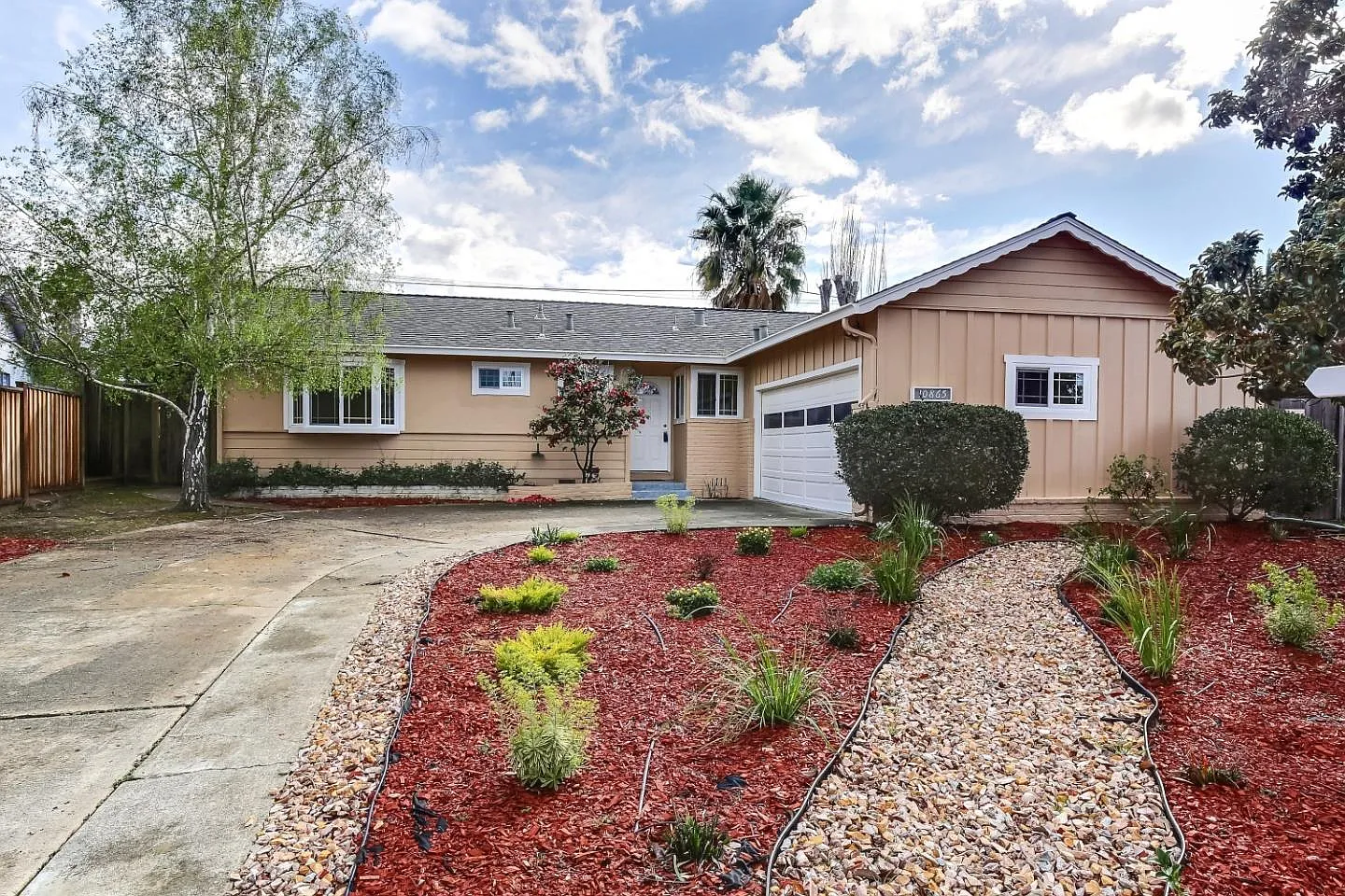 10865 W Estates Dr photo 1