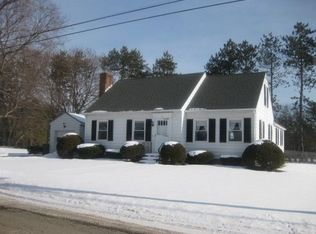 9 Mountainview Dr, Ware, MA 01082