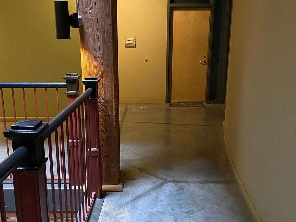 1st image of 703 N 13th St Unit 306