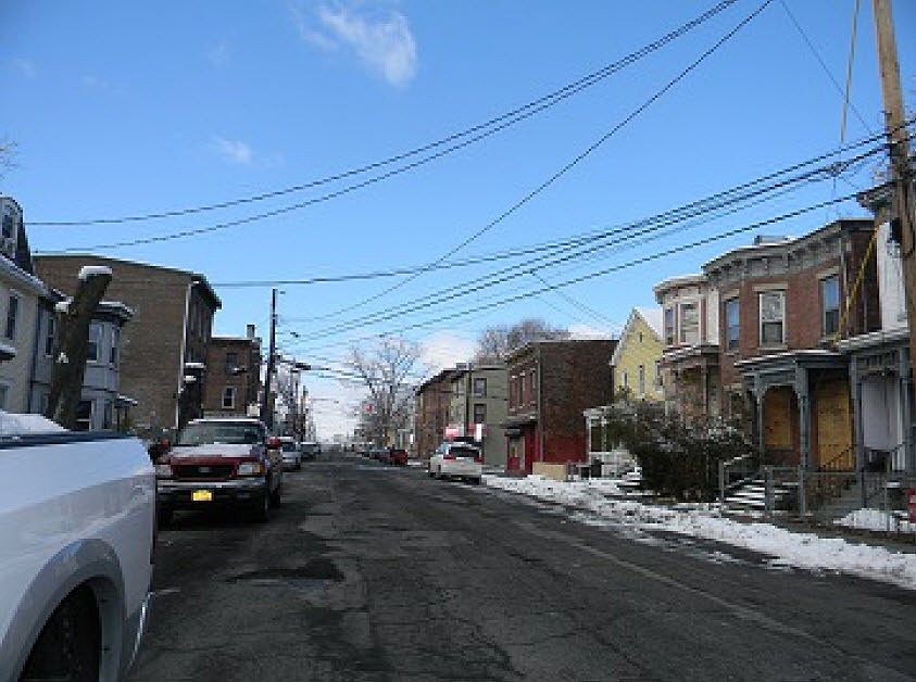 2nd image of 255 1st St